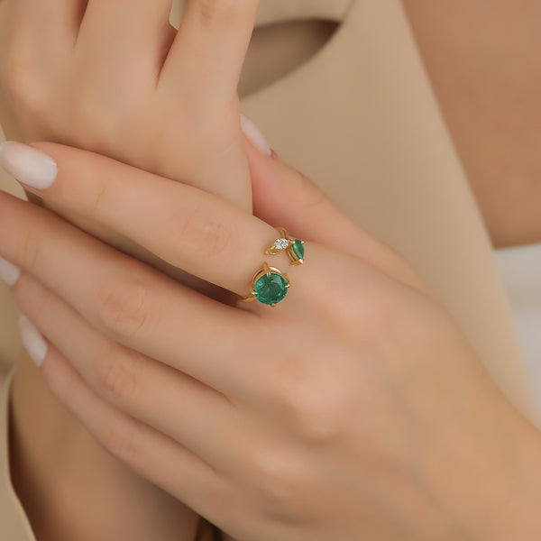 GFG Jewellery Artisia Emerald Leaf Ring